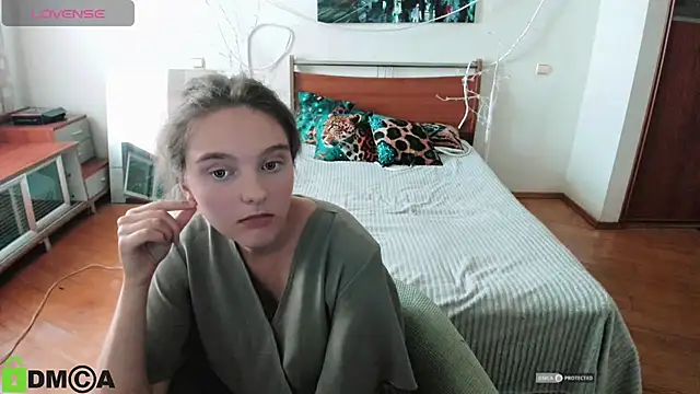 CordeliaJones webcam