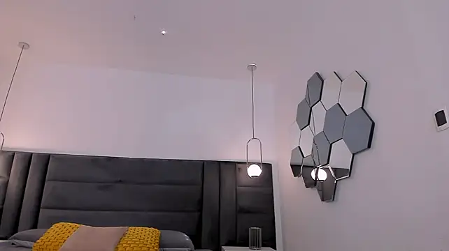 KylaMorrison webcam