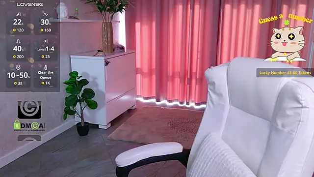 KellyKleine webcam