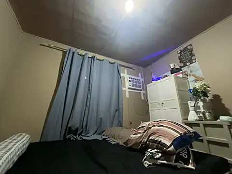 yen_yen webcam