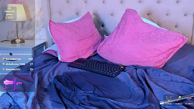 maddy__howard webcam