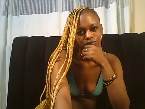 Tinytease_doll webcam