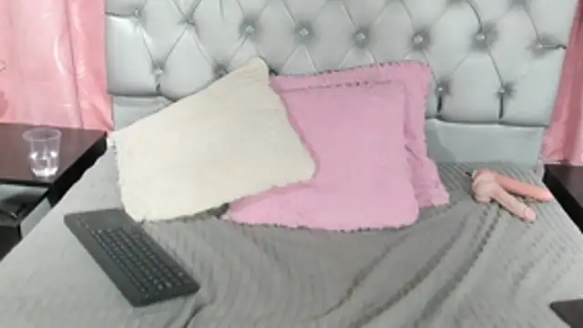 nika_diamon webcam