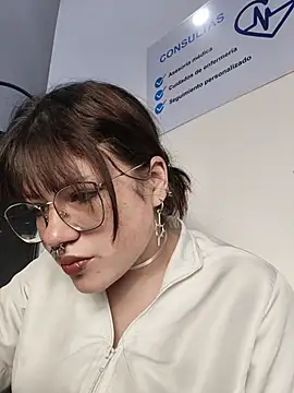 TATIANA--30 webcam
