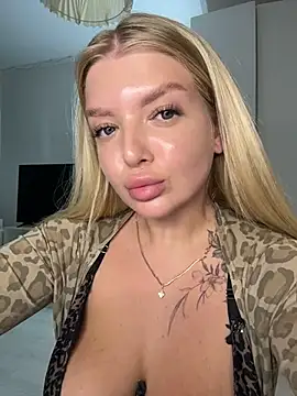 OdriOlsens live cam on StripChat