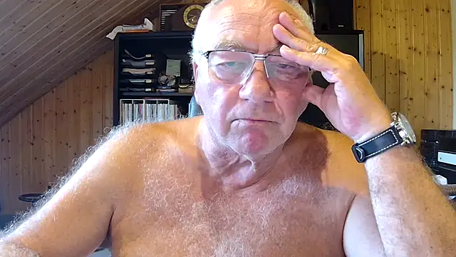 biggandybig (M grandpa) - have nice talk