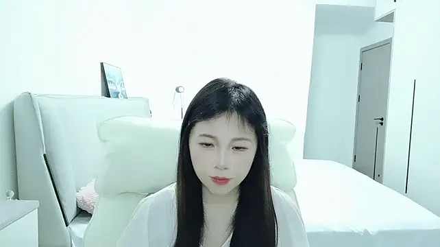 Sunset_glow live cam on StripChat