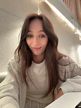 -missbehaving- webcam