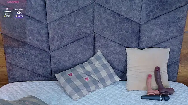 AnnieRouse__ webcam