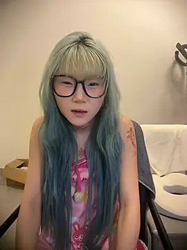 Rocket-Girl live cam on StripChat