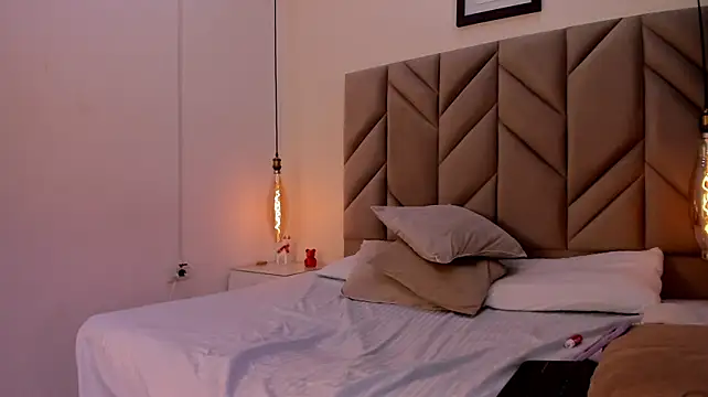 AbbySttonne webcam