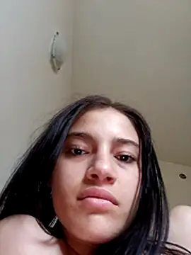 Virgin_Pussy_Love webcam