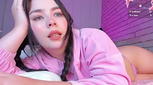 NatalForsy live cam on StripChat