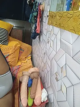 tina8th live cam on StripChat