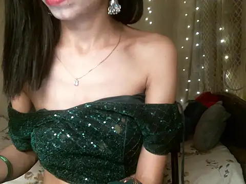 ekta_767 live cam on StripChat