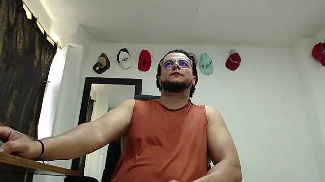 cloudsxxx live cam on StripChat