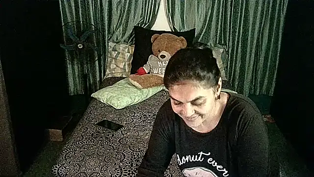 Indian_blaze006 live cam on StripChat