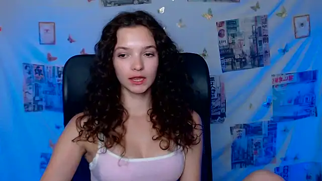 _SusieSu_ live cam on StripChat