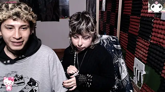 cute_chrixxx (Ask my age) - Deep Throat