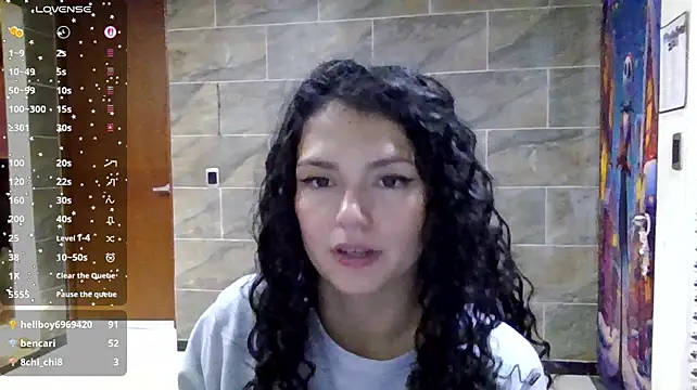 Diamond_Curls webcam