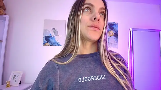 Isabella_Harley webcam