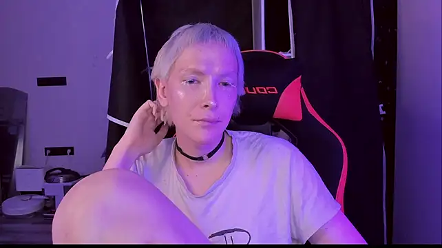 Модель: Lyricca