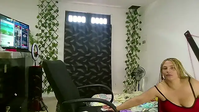 hotandfierylatinos2023 webcam