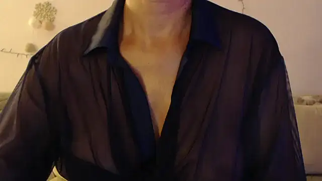 YourfantasyGiuly live cam on StripChat