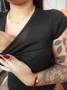 darsha_sahu live cam on StripChat