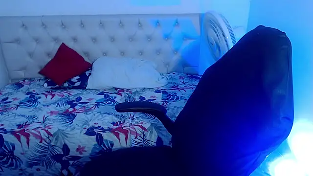 sasha_17_ webcam