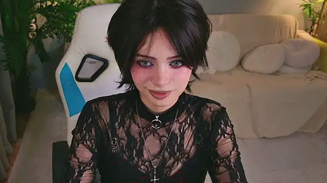 Dark_Diva webcam