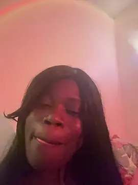 DeviantStepdaughter live cam on StripChat