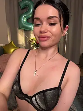 Luxuryy_baby live sex cam
