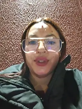 samm_curvy webcam