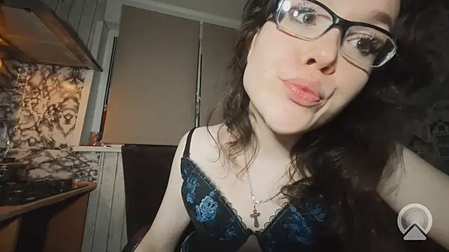 RachelSav live webcam