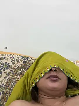 Miss_kanika76 live sex cam