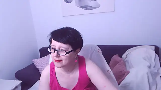 ChristaRose live cam on StripChat
