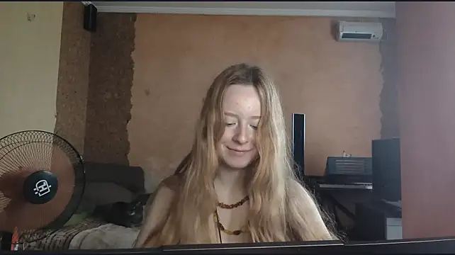 KateVibe_01 live cam on StripChat