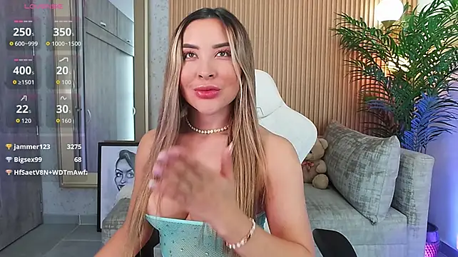 Alexa_seexy1