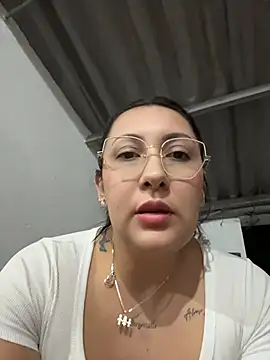 KittyObsession live sex cam