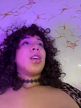 Woo_isDaphne webcam