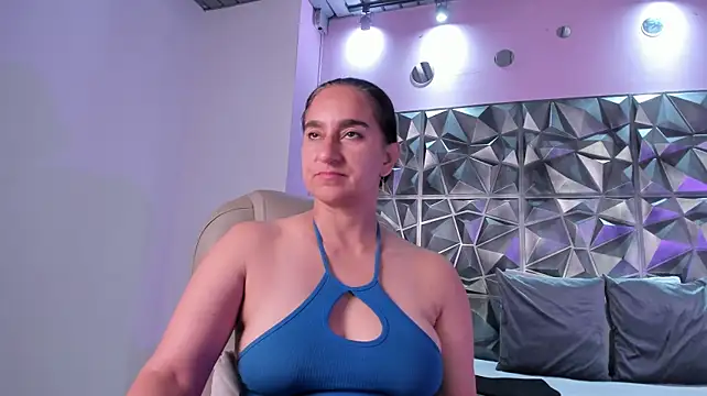 Maya369 live cam on StripChat