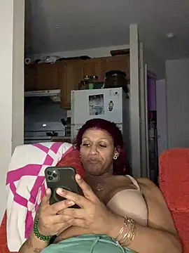 Xzotiq live cam on StripChat