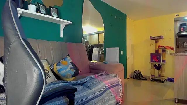 evy_orange1 webcam