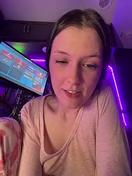 Lilactease webcam