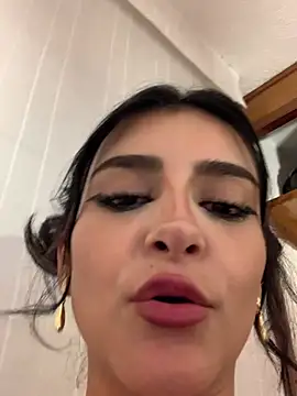 ivy-777 webcam