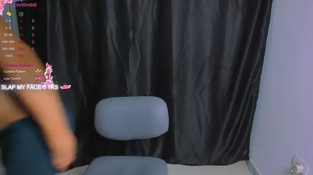 Asher_Young webcam