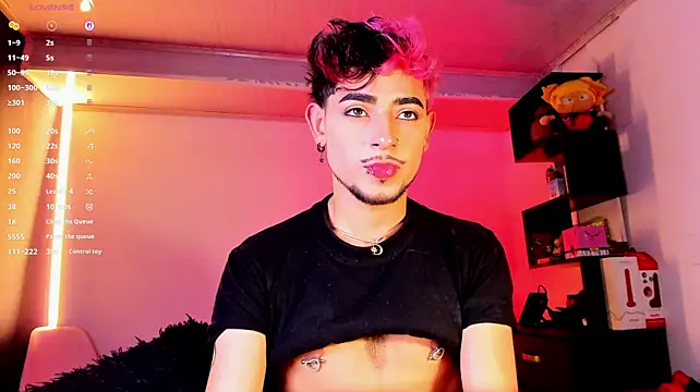 Dominik_Eclipse live cam on StripChat
