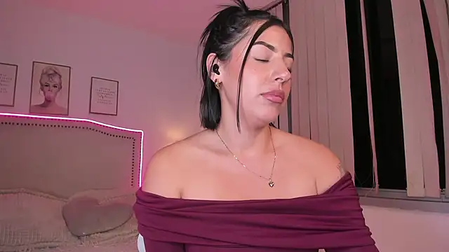 Isabella_ev webcam