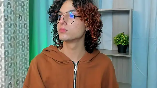 sammyrose__ webcam